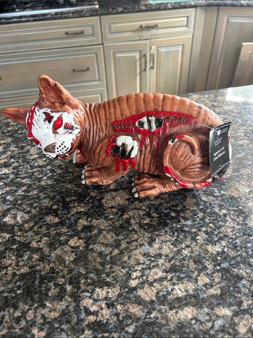 ASHLAND SPHYNX CAT NWT